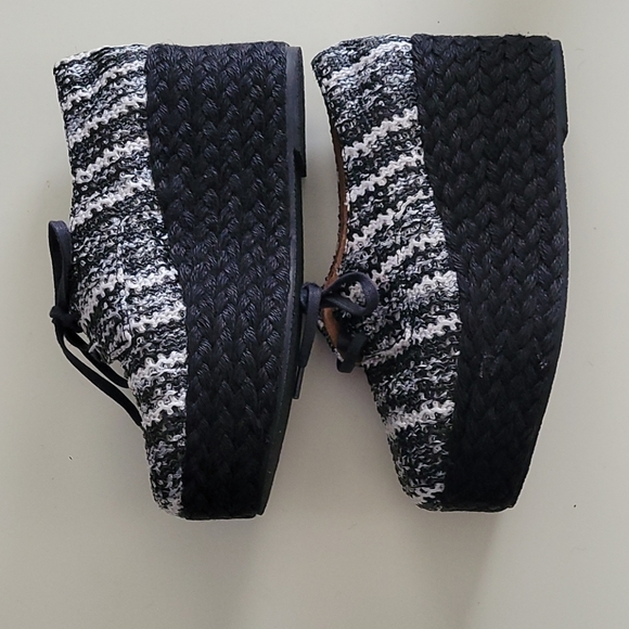 NWOT Jeffery Campbell Platform - Picture 2 of 8